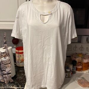 r Coral Bay casual solid white short sleeve stretch plus size top 2X. EUC